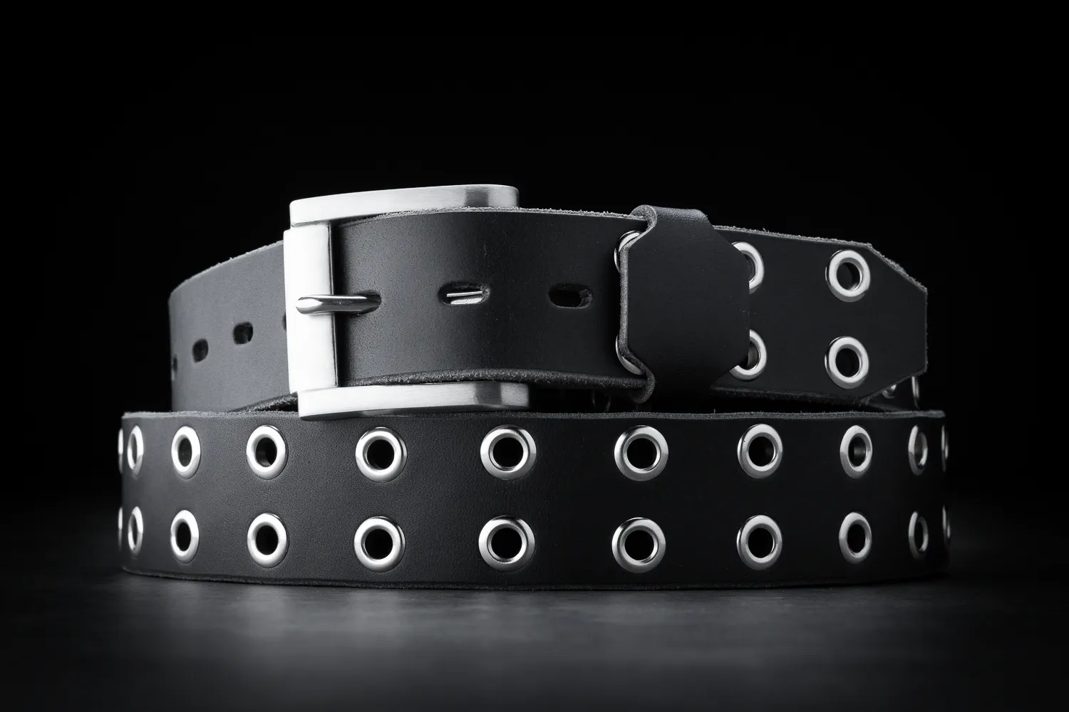 STEELRING<br> Studded Leather Belt - Image 3
