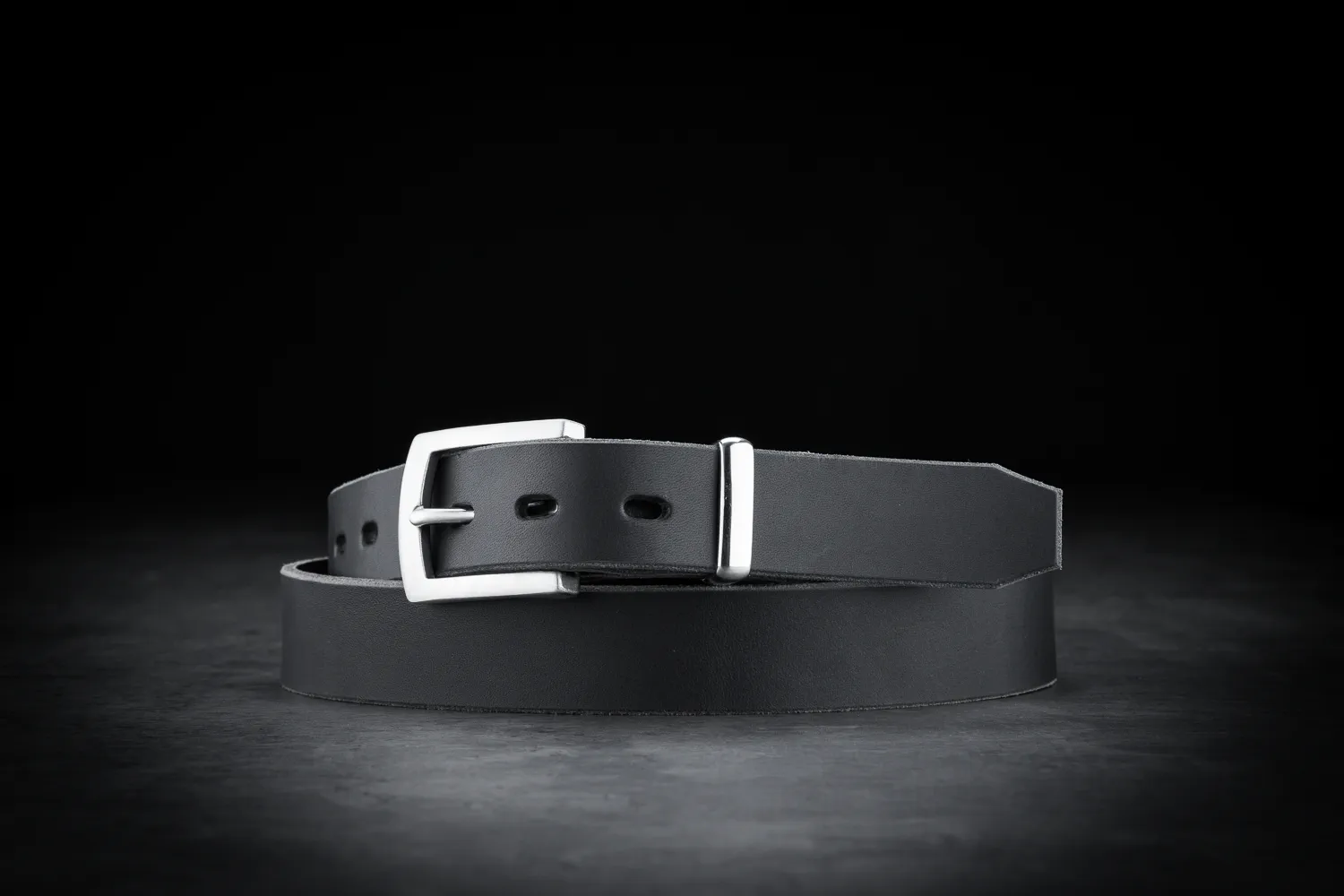 BLACKOUT NARROW<br>Classic Leather Belt